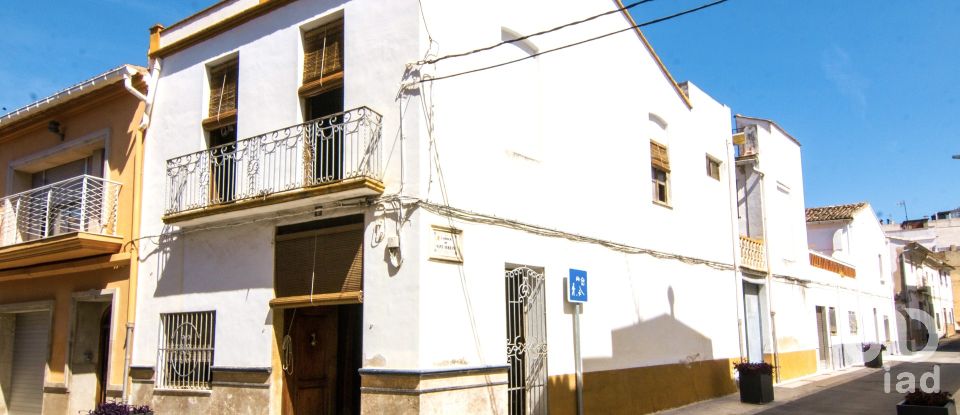 Mansion 6 bedrooms of 243 m² in La Font d'en Carros (46717)