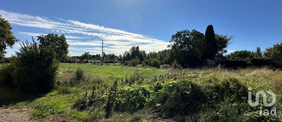 Terrain de 2 356 m² à Rivas (50619)