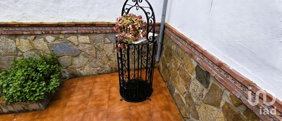 Casa de pueblo 6 habitaciones de 254 m² en Cañete la Real (29340)