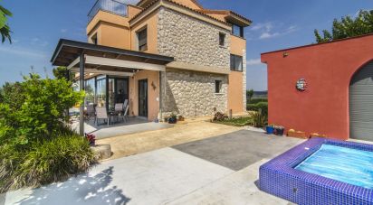 Casa 5 habitaciones de 588 m² en Sant Pere de Ribes (08810)