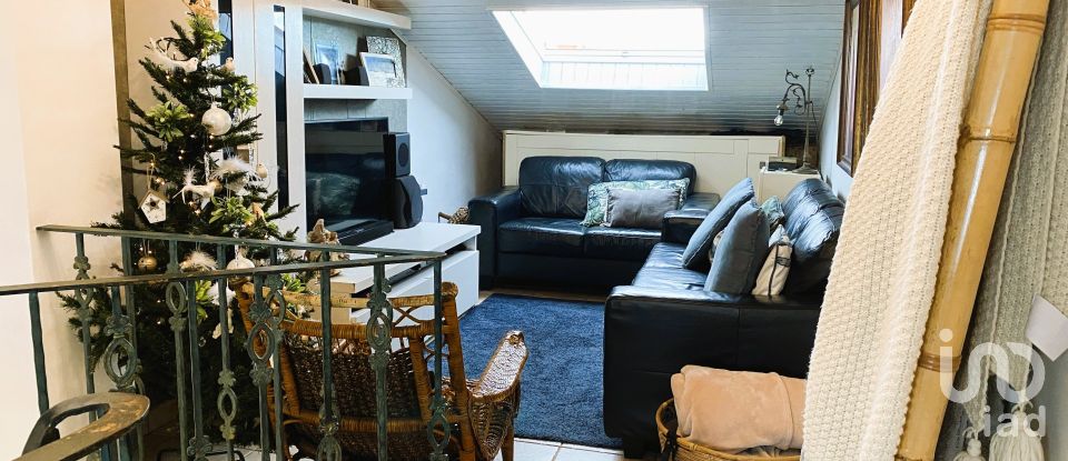 Casa 3 habitaciones de 120 m² en Cambados (36630)