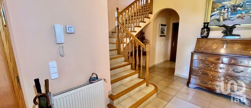 Mansion 5 bedrooms of 244 m² in Avinyonet de Puigventós (17742)