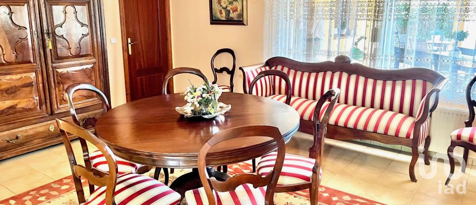 Mansion 5 bedrooms of 244 m² in Avinyonet de Puigventós (17742)