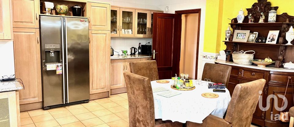 Mansion 5 bedrooms of 244 m² in Avinyonet de Puigventós (17742)