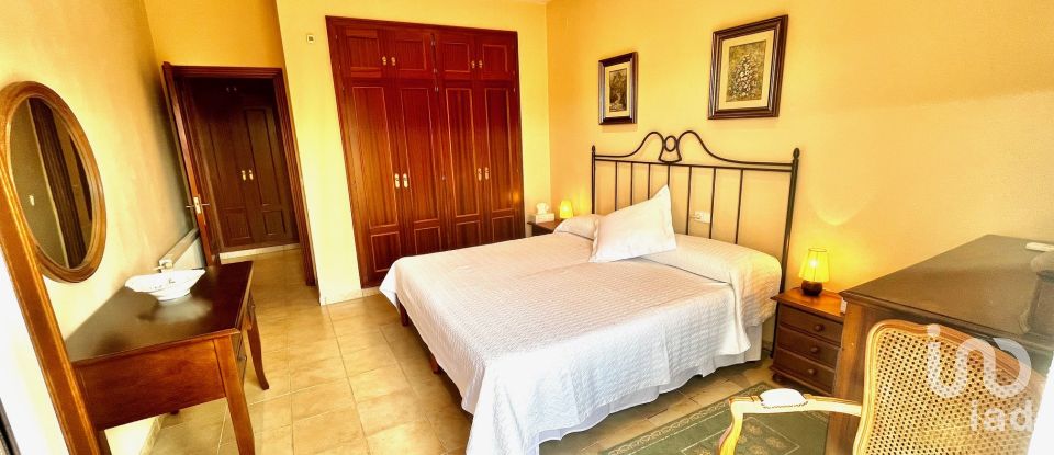 Mansion 5 bedrooms of 244 m² in Avinyonet de Puigventós (17742)