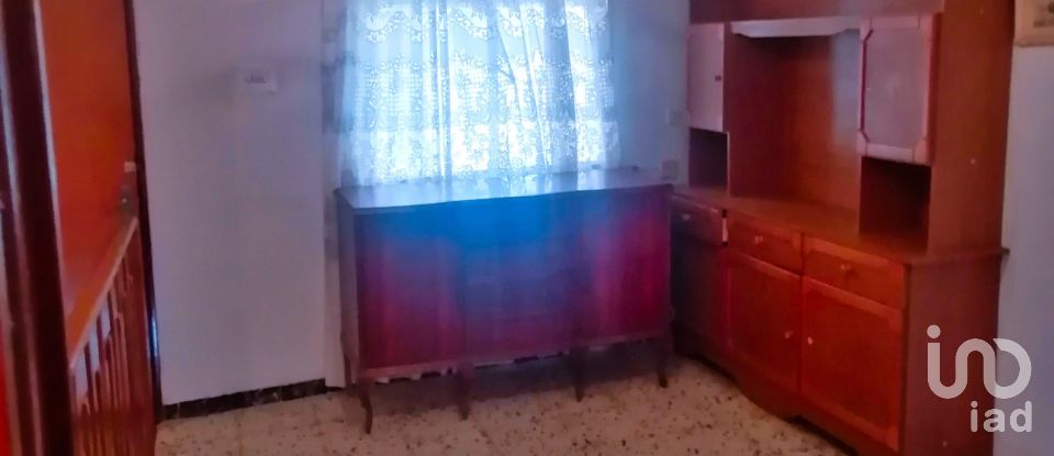 Maison de village 5 chambres de 100 m² à Belvís de la Jara (45660)