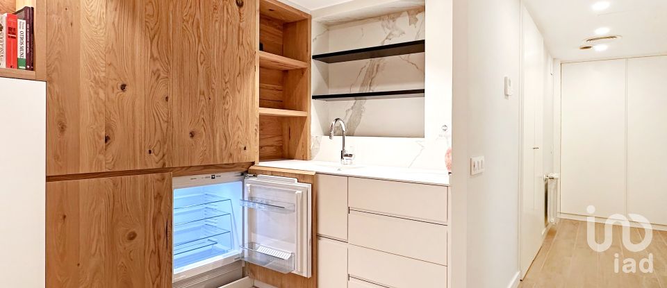 Maison 3 chambres de 261 m² à Barcelona (08034)