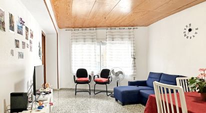 Bâtiment de 300 m² à Tortosa (43500)
