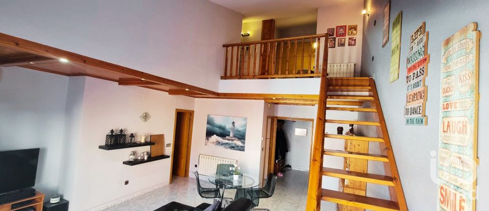 Duplex 5 chambres de 130 m² à Castellbisbal (08755)