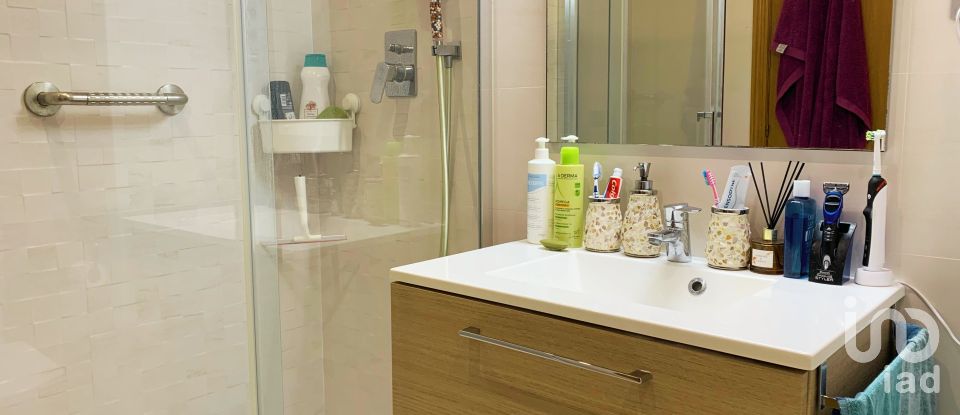 Duplex 5 chambres de 130 m² à Castellbisbal (08755)