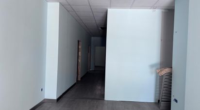 Shop / premises commercial of 153 m² in León (24004)