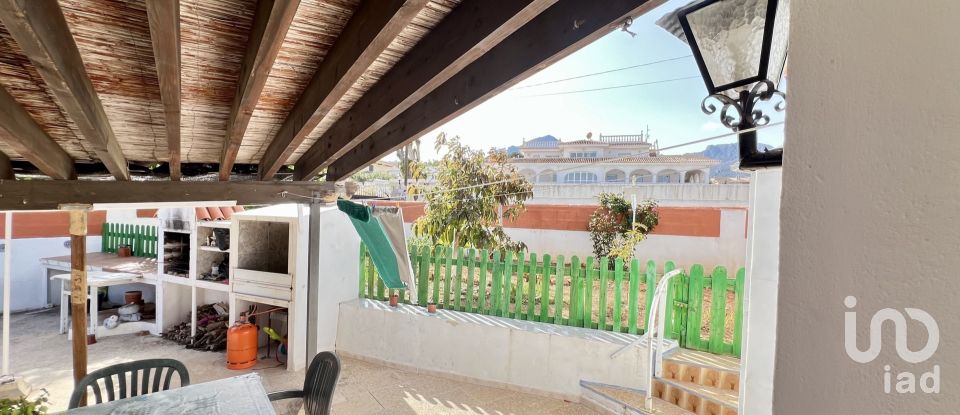 Apartment in house  3 bedrooms of 125 m² in La Nucia (03530)