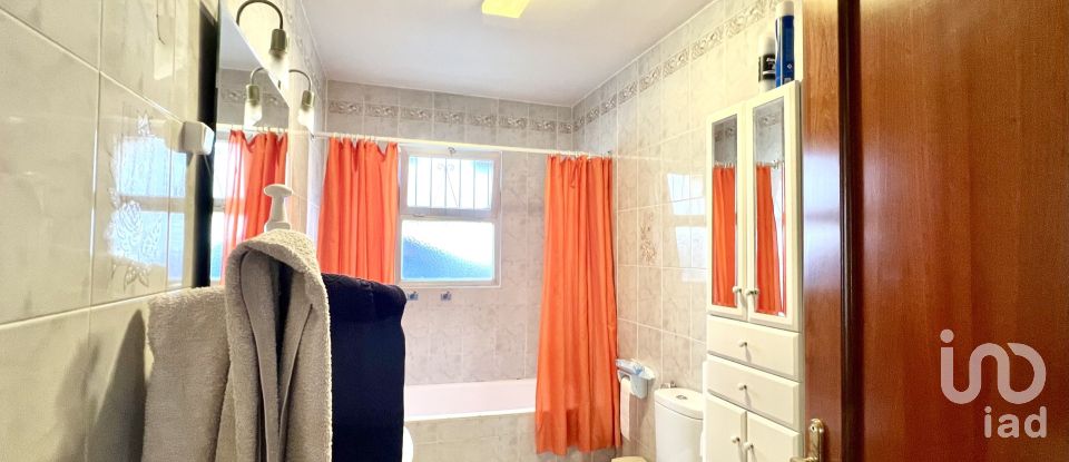 Apartment in house  3 bedrooms of 125 m² in La Nucia (03530)