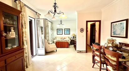 Piso 3 habitaciones de 95 m² en Lepe (21440)