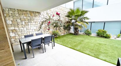 Apartment 2 bedrooms of 91 m² in Partida Benicambra (03726)