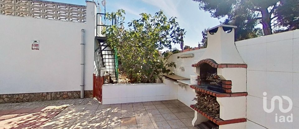 Casa 3 habitaciones de 162 m² en Mont-Roig del Camp (43300)