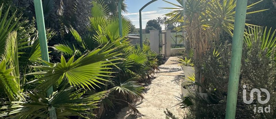 House 6 bedrooms of 325 m² in Partida Las Bayas (03292)