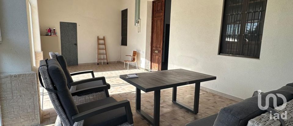 House 6 bedrooms of 325 m² in Partida Las Bayas (03292)