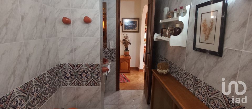 Casa rural 3 habitacions de 120 m² a Prades (43364)