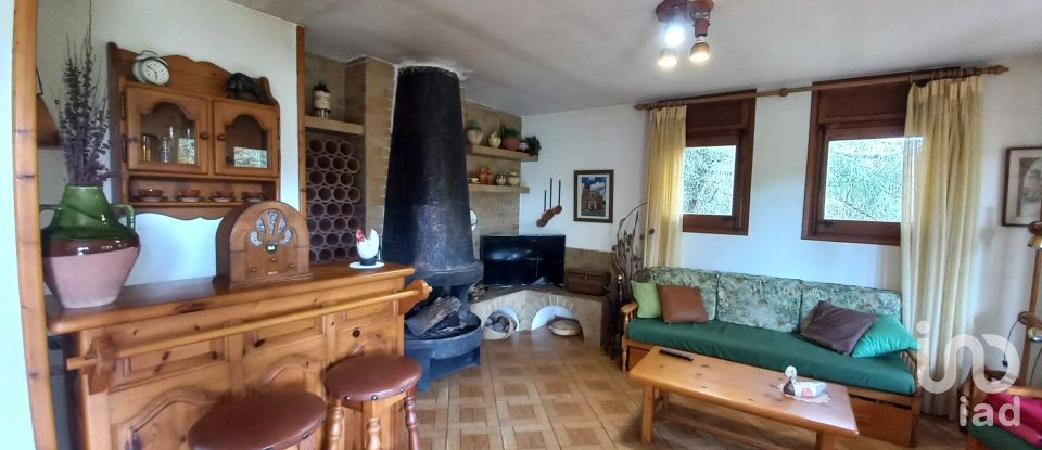 Casa rural 3 habitacions de 120 m² a Prades (43364)