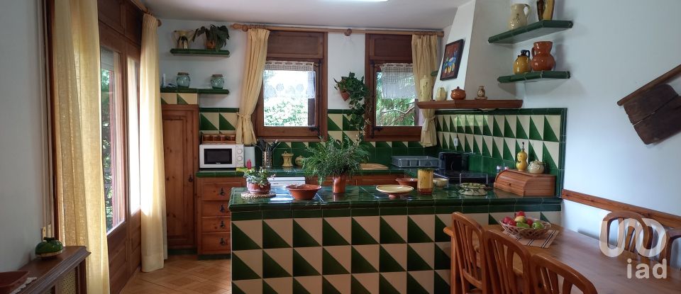 Casa rural 3 habitacions de 120 m² a Prades (43364)