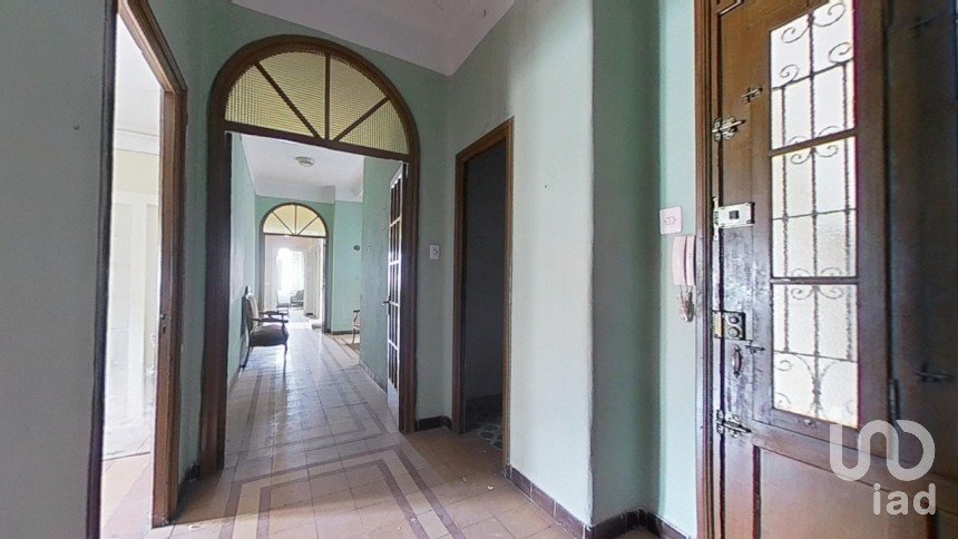 Appartement 5 chambres de 204 m² à Tortosa (43500)