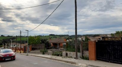 Land of 457 m² in Rubí (08191)