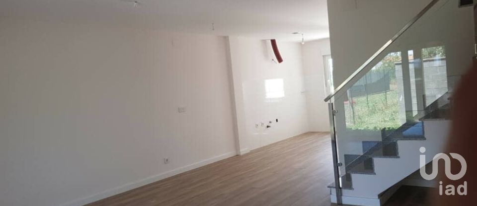 House 4 bedrooms of 156 m² in Fresno del Camino (24391)