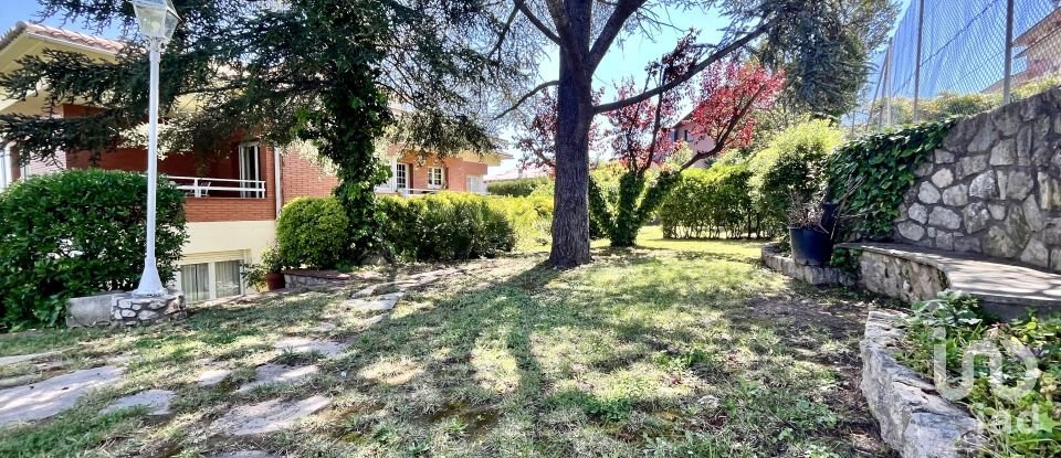 House 5 bedrooms of 540 m² in Corbera de Llobregat (08757)