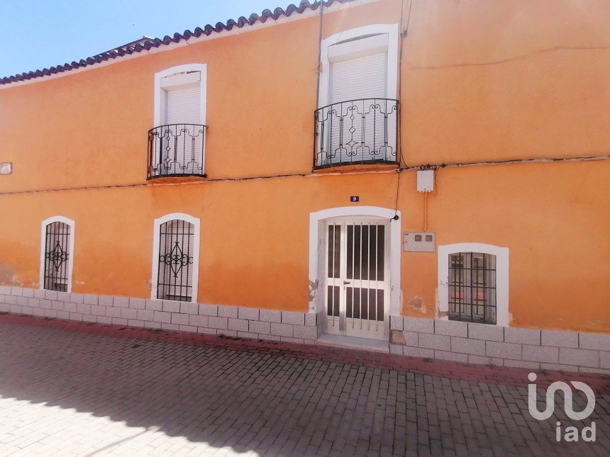 Maison de village 5 chambres de 107 m² à Belvís de la Jara (45660)