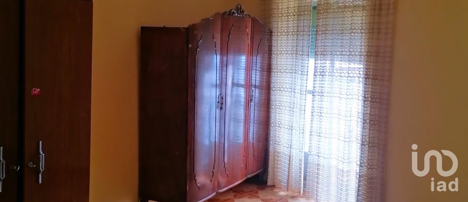 Maison de village 5 chambres de 107 m² à Belvís de la Jara (45660)