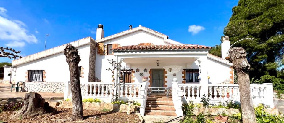 Vivienda unifamiliar  3 habitaciones de 112 m² en Amposta (43870)