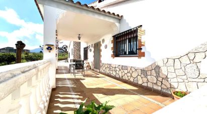 Vivienda unifamiliar 3 habitaciones de 112 m² en Amposta (43870)