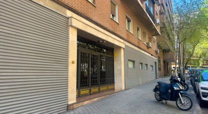 Pis 3 habitacions de 103 m² a Madrid (28036)