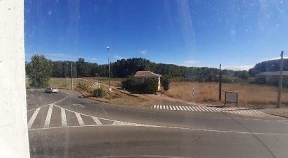 Casa 10 habitaciones de 300 m² en La Bañeza (24750)