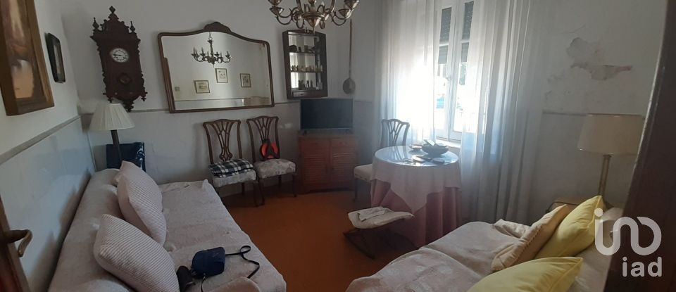 Casa 10 habitaciones de 300 m² en La Bañeza (24750)