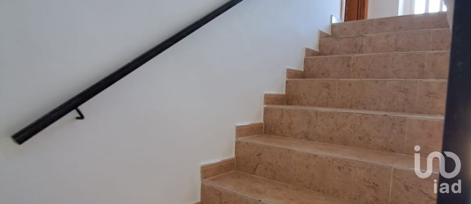 Casa rústica 3 habitaciones de 120 m² en Alcanara (30813)