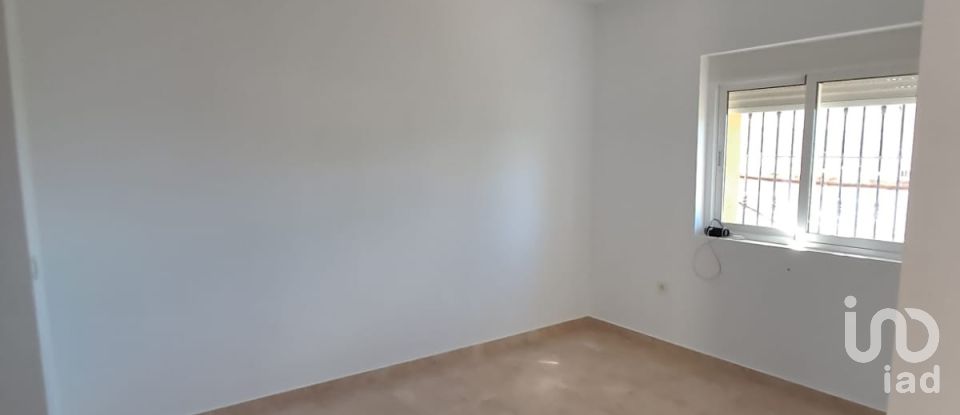 Casa rústica 3 habitaciones de 120 m² en Alcanara (30813)