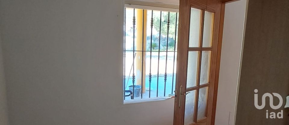 Casa rústica 3 habitaciones de 120 m² en Alcanara (30813)