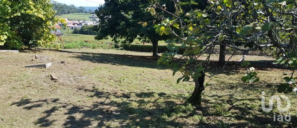 Country home 3 bedrooms of 200 m² in Val do Dubra (15873)