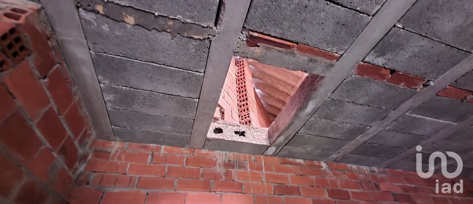 Country home 3 bedrooms of 200 m² in Val do Dubra (15873)