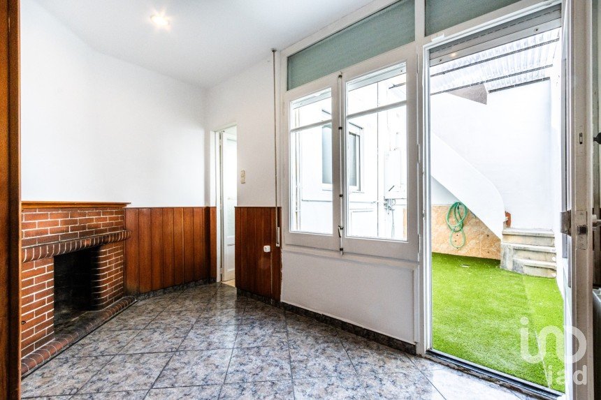 Casa 3 habitaciones de 134 m² en Sabadell (08202)