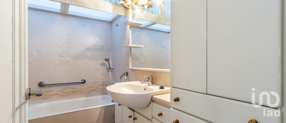 Casa 3 habitaciones de 134 m² en Sabadell (08202)