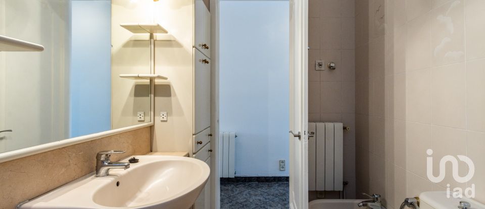 Casa 3 habitaciones de 134 m² en Sabadell (08202)