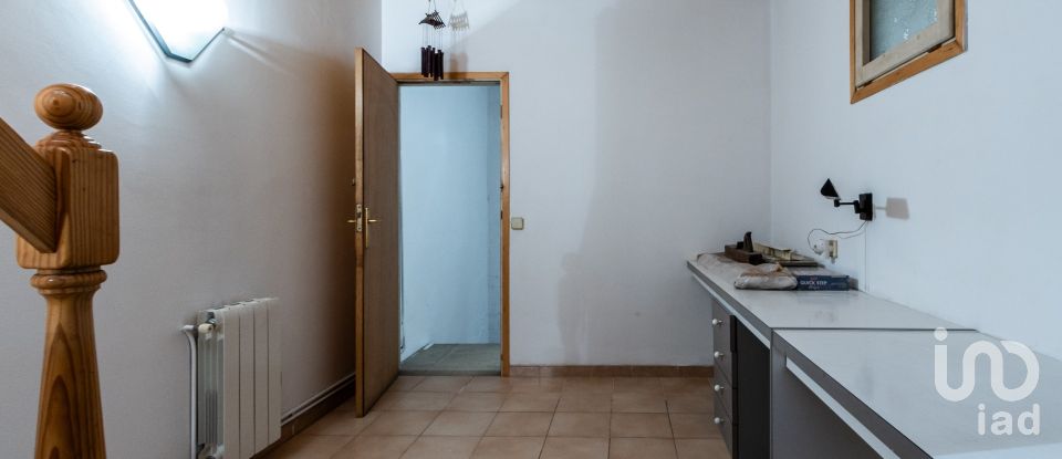 Casa 3 habitaciones de 134 m² en Sabadell (08202)