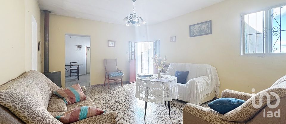 Country home 5 bedrooms of 200 m² in Bolonia (11391)