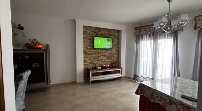 Piso 3 habitaciones de 93 m² en Lepe (21440)