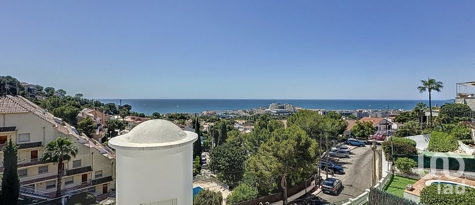 Appartement en maison 5 chambres de 245 m² à Sitges (08870)