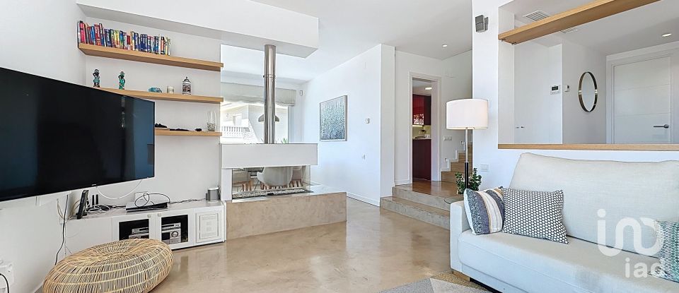 Appartement en maison 5 chambres de 245 m² à Sitges (08870)