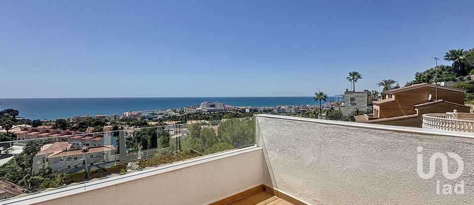 Appartement en maison 5 chambres de 245 m² à Sitges (08870)